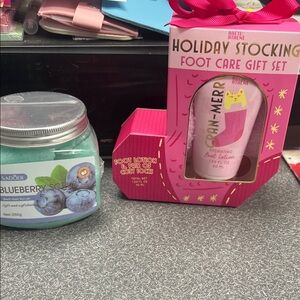 Holiday Stocking Foot Care Gift Set and scrub